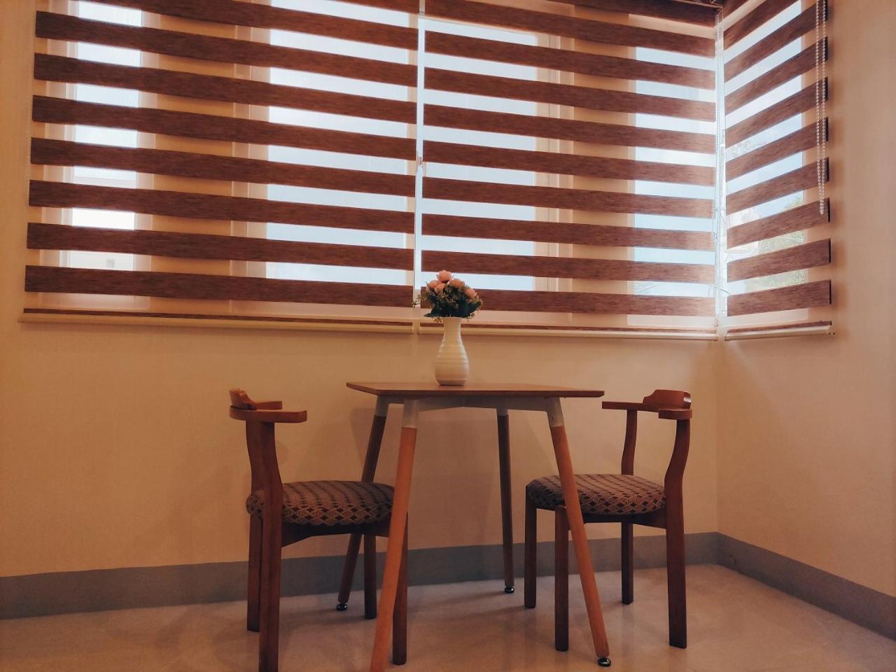 Aurelle Inn Legazpi Exterior foto